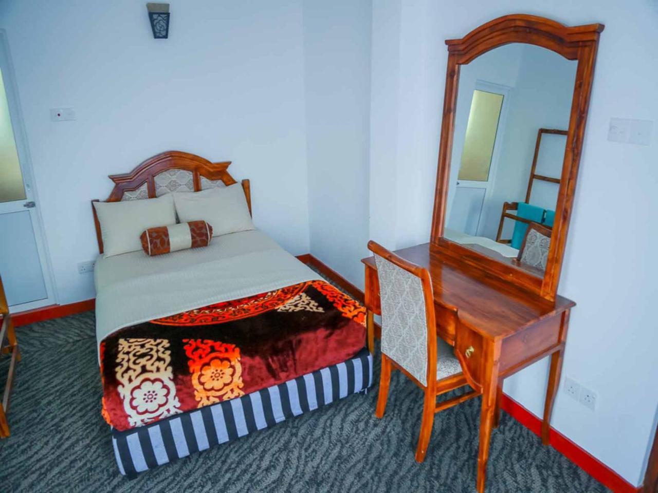 Namadi Nest Home Stay 努沃勒埃利耶 外观 照片