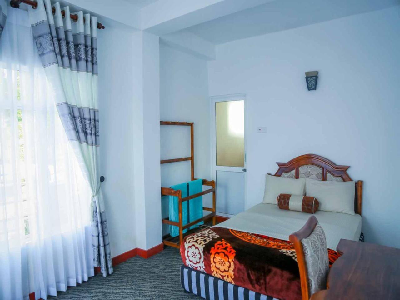 Namadi Nest Home Stay 努沃勒埃利耶 外观 照片